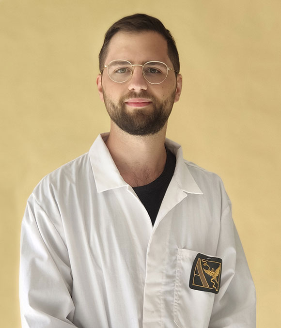 restuaratore-opere-arte-kevin-angelani