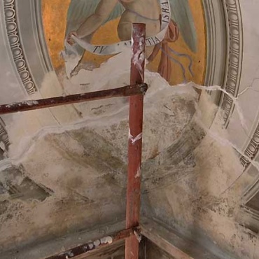 Architetto restauratore e restauratore negli edifici storici